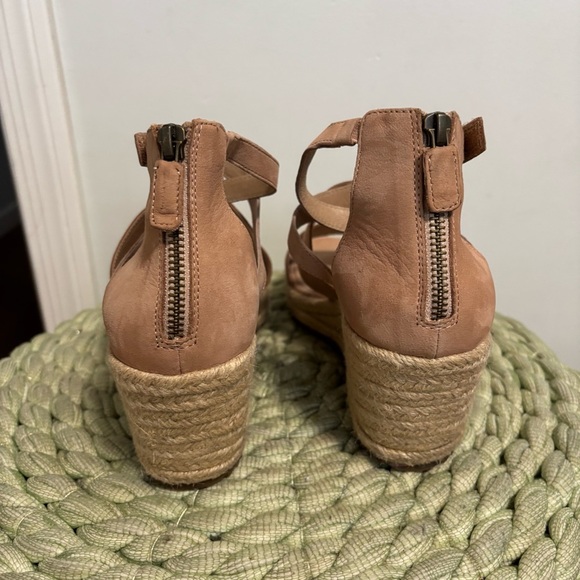 EILEEN FISHER Wali Latte Tan Nubuck Strappy Espadrille Wedge Sandals - Picture 6 of 8